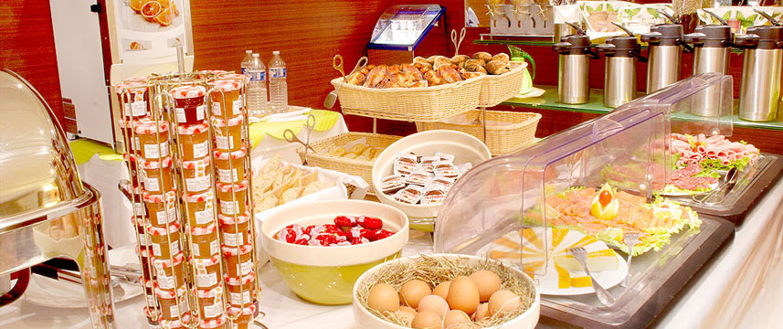 Bergere Opera - Breakfast Buffet