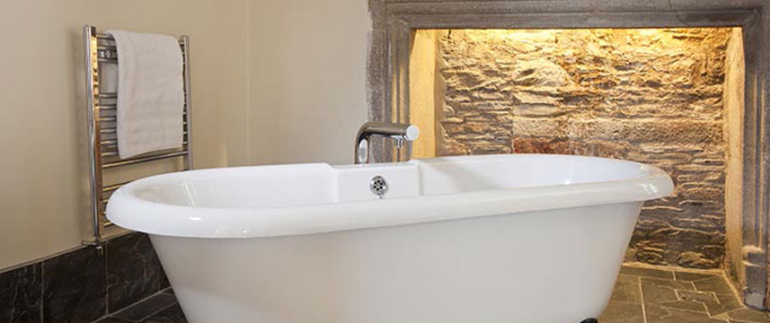 Boringdon Hall Hotel - Free Standing Bath