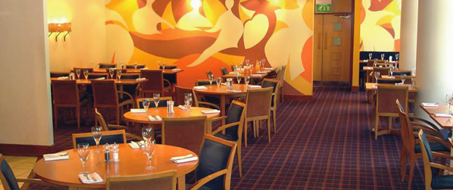 Britannia Leeds Bradford Airport - Restaurant Seating