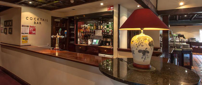 Europa Gatwick Hotel Cocktail Bar