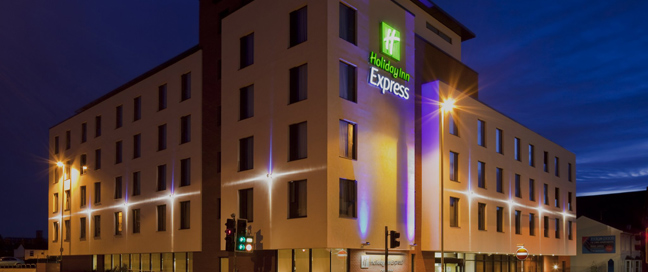 Express by Holiday Inn Cheltenham - Exterior