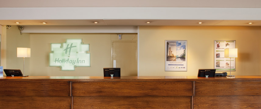 Holiday Inn Brighton Seafront Hotel - Reception Desk