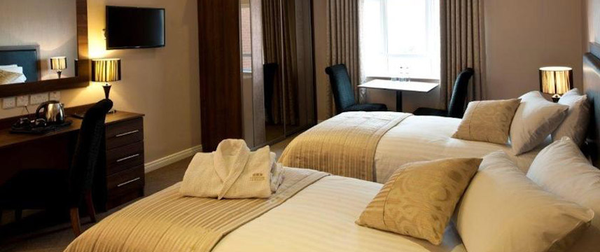 Malone Lodge Hotel - Twin Bedroom