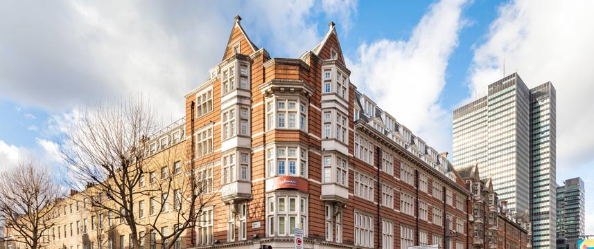 Radisson Blu Euston Square Exterior Facade