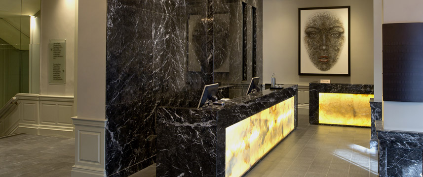 Radisson Blu Euston Square Reception