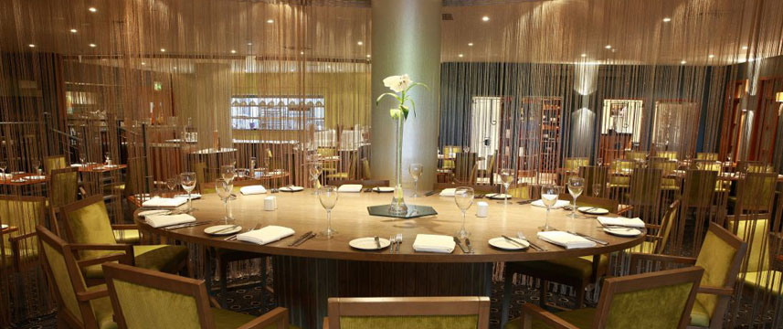 Ramada Belfast - Restaurant Tables