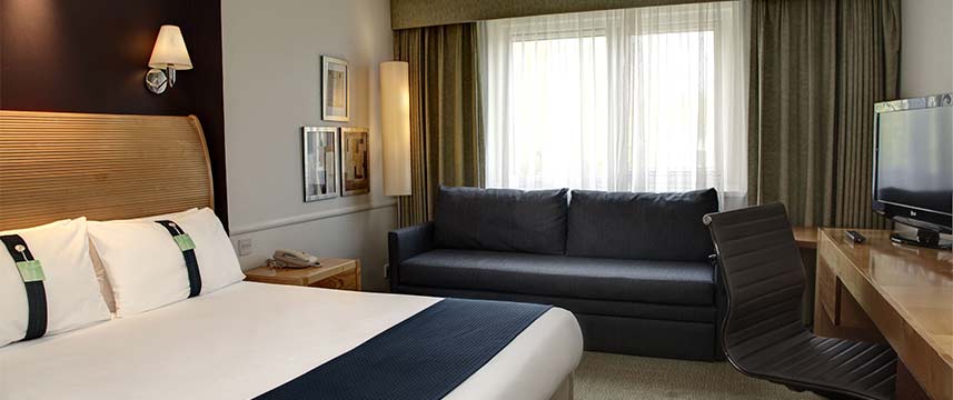 Holiday Inn Bristol Filton - Family Room