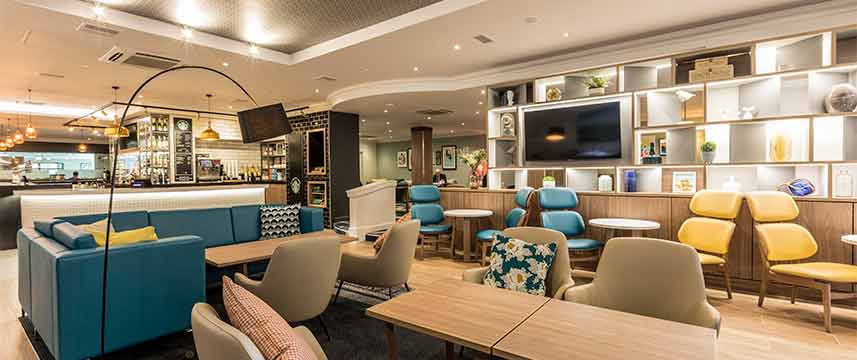 Holiday Inn Bristol Filton - Open Lobby