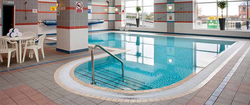 Holiday Inn Ellesmere Port Pool