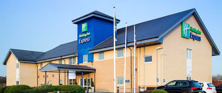 Holiday Inn Express Braintree - Exterior