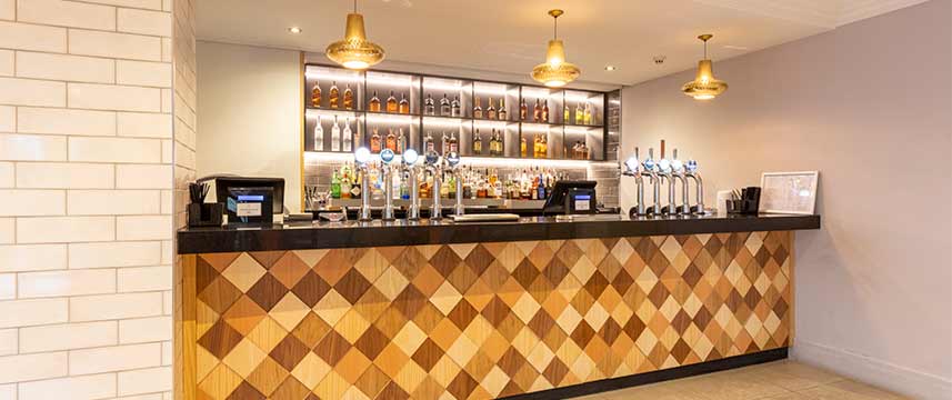 Holiday Inn Glasgow Airport - Bar