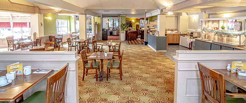 Holiday Inn Ipswich Orwell Breakfast Tables