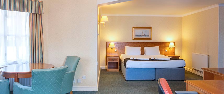 Holiday Inn Ipswich Orwell King Suite