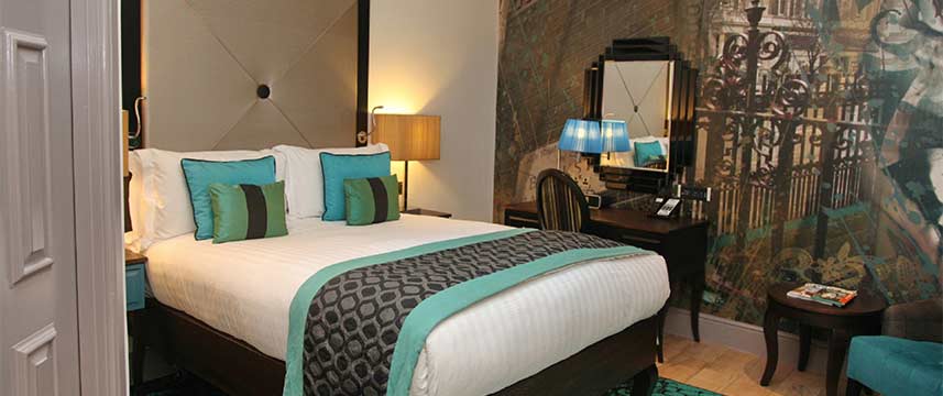 Hotel Indigo London Kensington - Queen Bedded Room