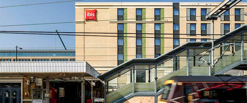 Ibis Cambridge Central Station - Exterior View