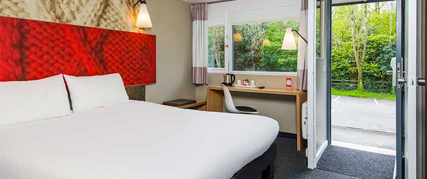 Ibis Plymouth - Accessible Room