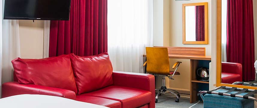 Ibis Styles Birmingham NEC Guest Room