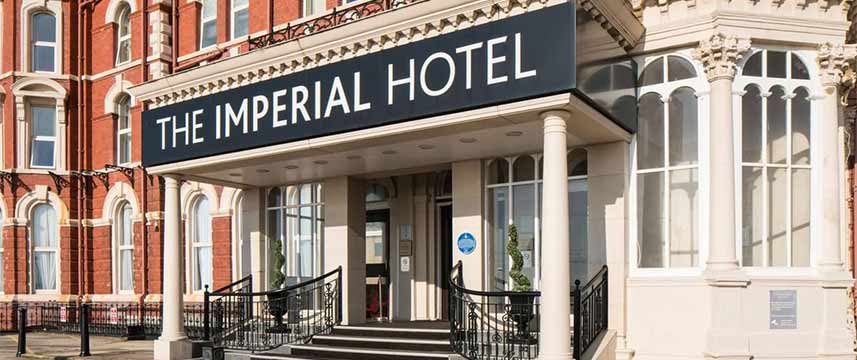 Imperial Hotel Blackpool - Entrance