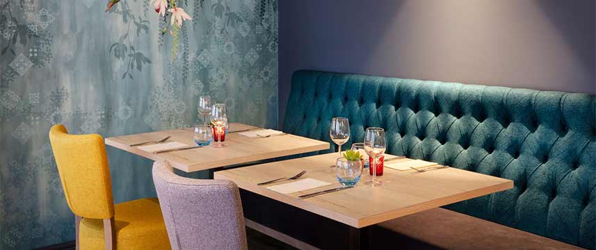 Leonardo Hotel London Croydon - Restaurant Tables