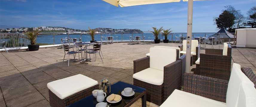 Livermead Cliff Hotel - Terrace Seating