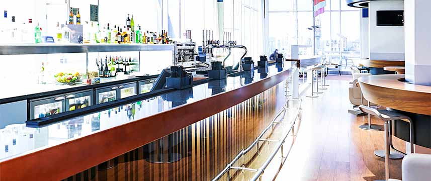 Novotel London Excel - Bar